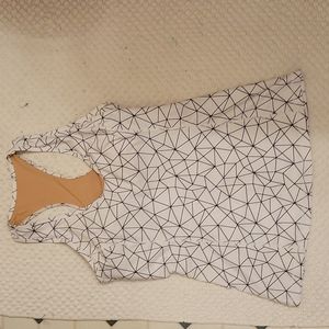 karma yoga top large white & black